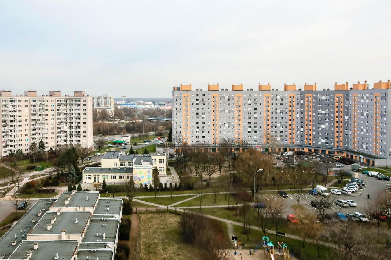 Dziesiate Pietro Appartement Poznań Buitenkant foto